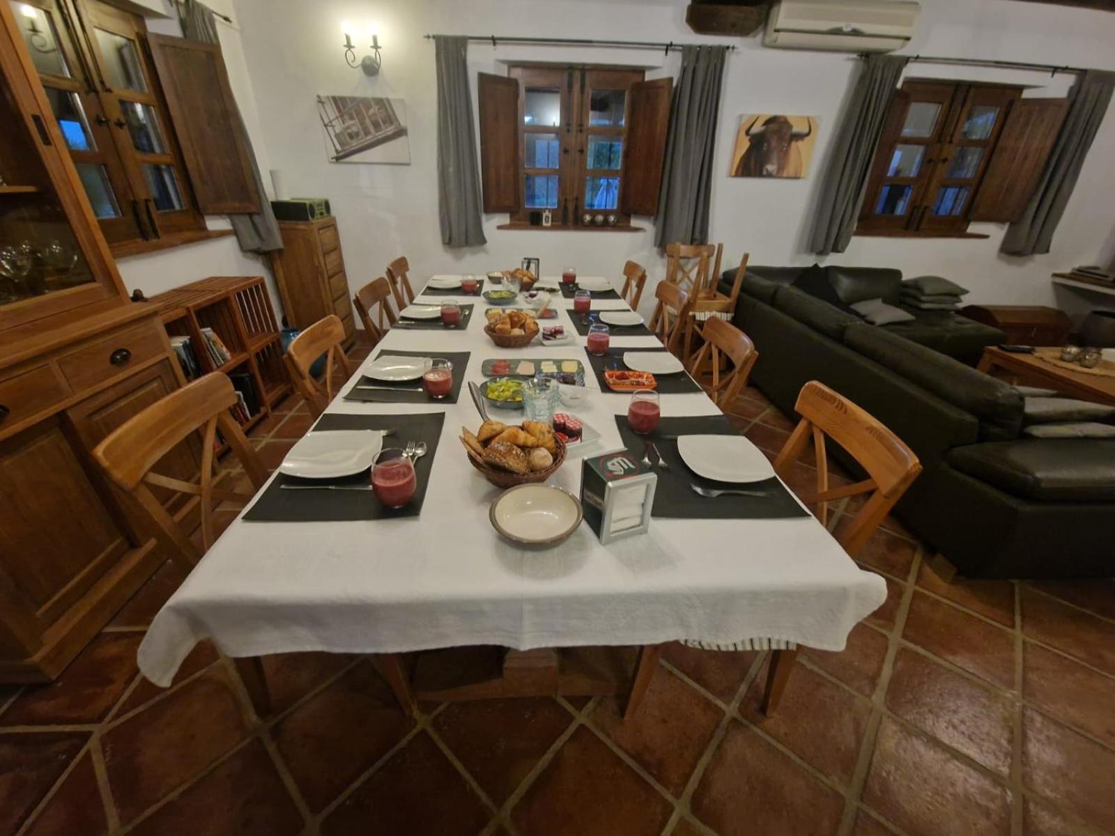 לינה וארוחת בוקר Hacienda Ríogordo מראה חיצוני תמונה